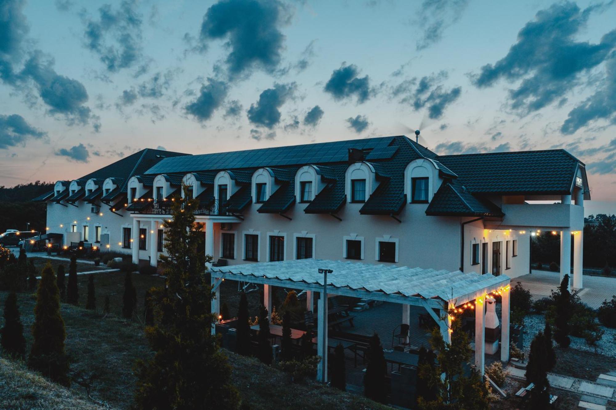 Hotel Zlotogorski Koscielec Exteriör bild